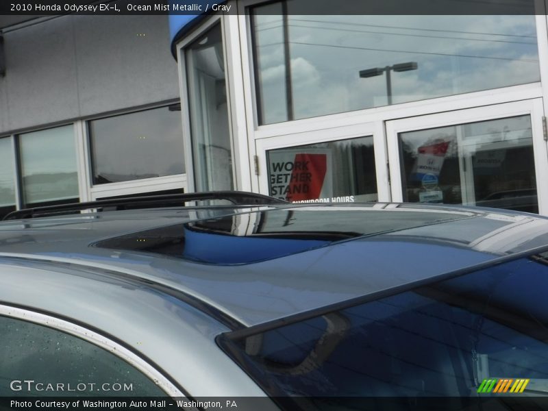 Ocean Mist Metallic / Gray 2010 Honda Odyssey EX-L