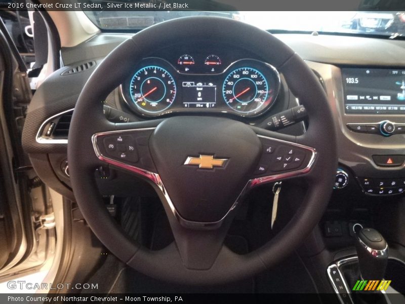 Silver Ice Metallic / Jet Black 2016 Chevrolet Cruze LT Sedan