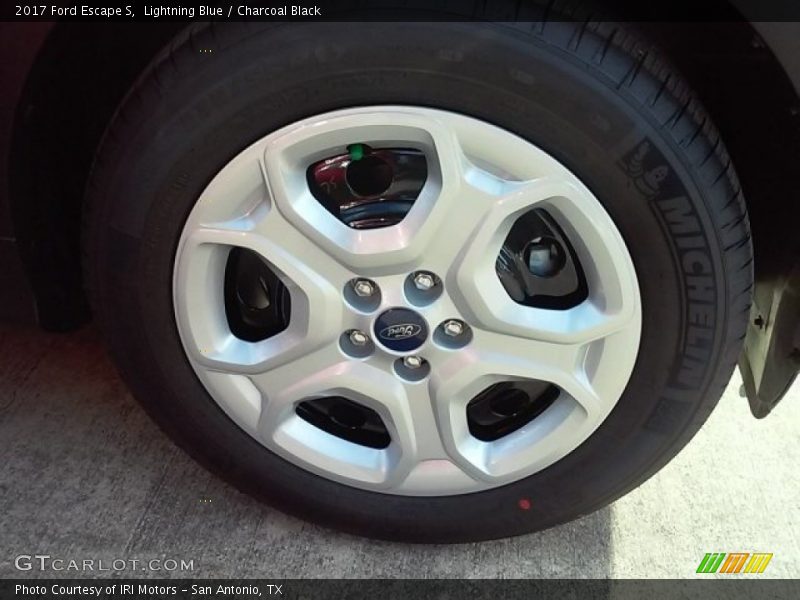  2017 Escape S Wheel