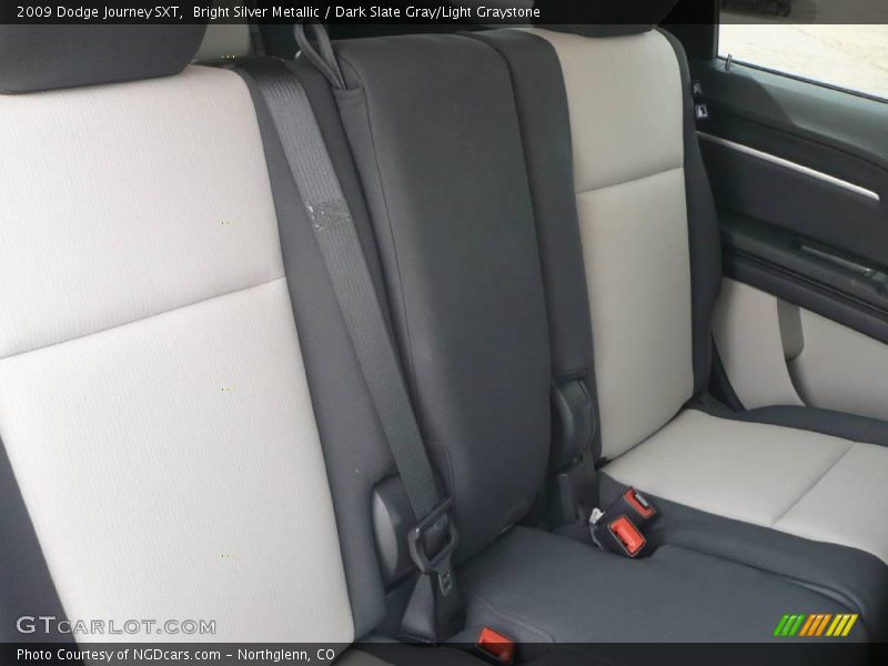 Bright Silver Metallic / Dark Slate Gray/Light Graystone 2009 Dodge Journey SXT