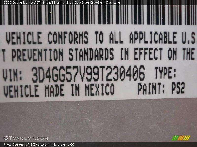 Bright Silver Metallic / Dark Slate Gray/Light Graystone 2009 Dodge Journey SXT