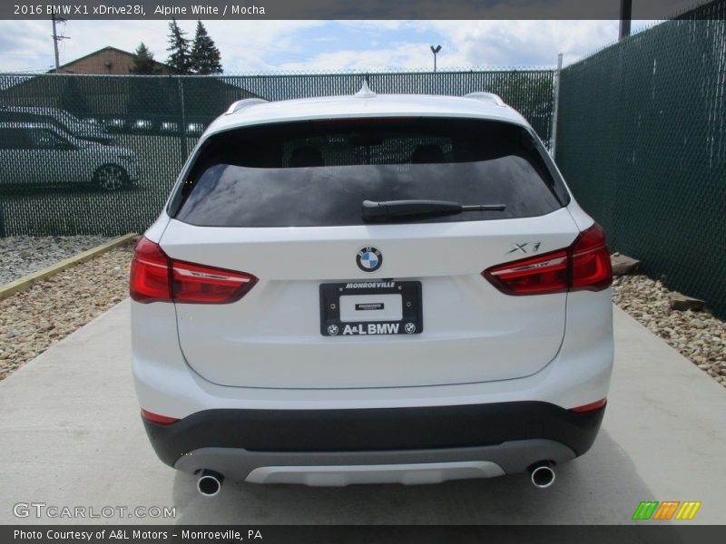 Alpine White / Mocha 2016 BMW X1 xDrive28i