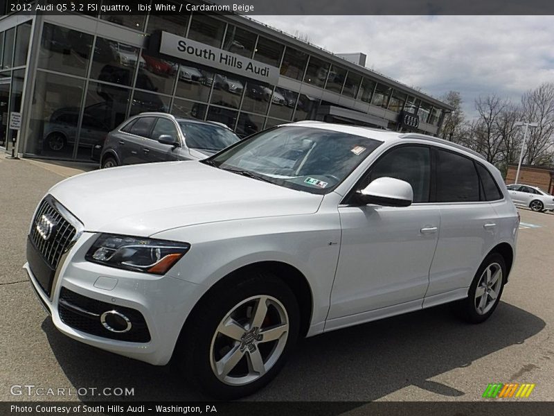 Ibis White / Cardamom Beige 2012 Audi Q5 3.2 FSI quattro