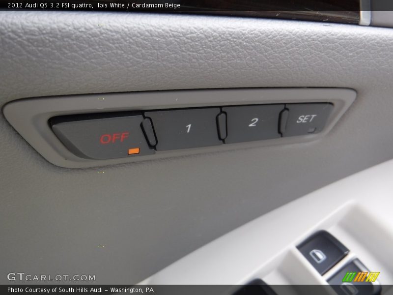 Ibis White / Cardamom Beige 2012 Audi Q5 3.2 FSI quattro