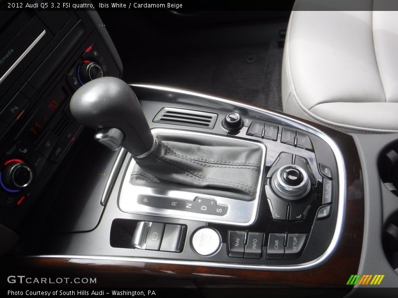Ibis White / Cardamom Beige 2012 Audi Q5 3.2 FSI quattro