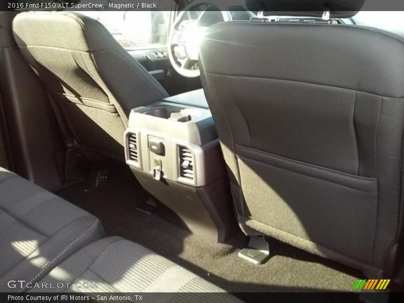 Magnetic / Black 2016 Ford F150 XLT SuperCrew