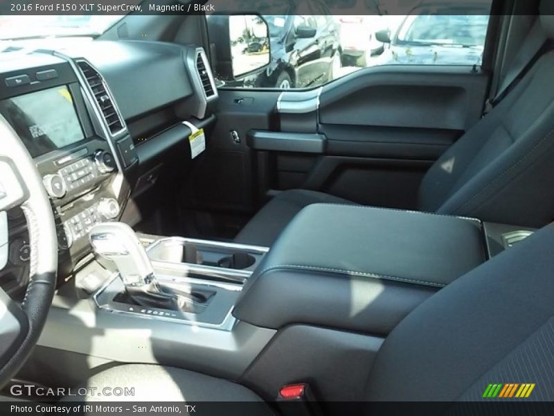Magnetic / Black 2016 Ford F150 XLT SuperCrew