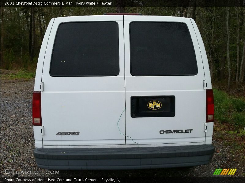 Ivory White / Pewter 2001 Chevrolet Astro Commercial Van