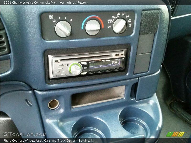 Ivory White / Pewter 2001 Chevrolet Astro Commercial Van