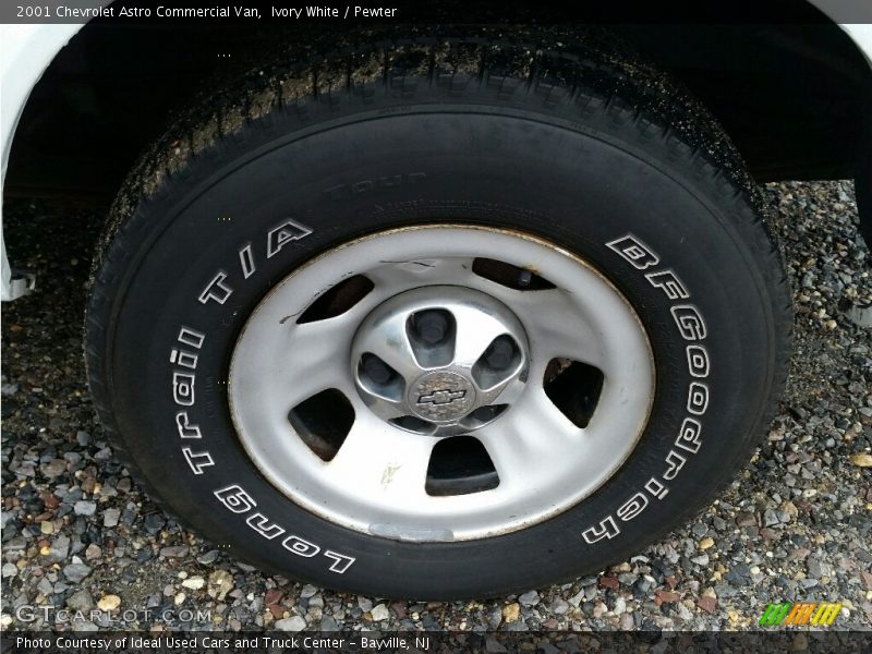 Ivory White / Pewter 2001 Chevrolet Astro Commercial Van