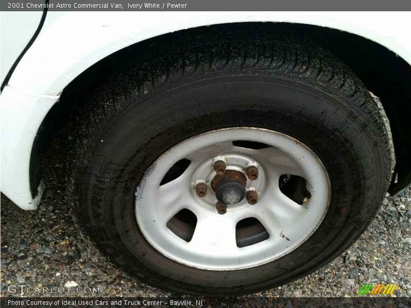 Ivory White / Pewter 2001 Chevrolet Astro Commercial Van