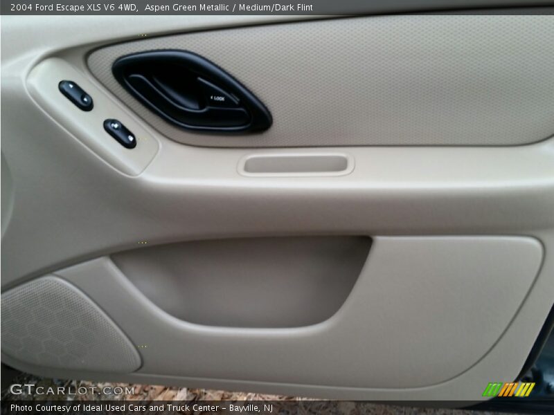Aspen Green Metallic / Medium/Dark Flint 2004 Ford Escape XLS V6 4WD