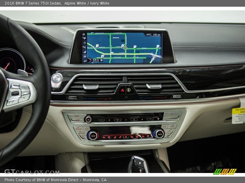 Alpine White / Ivory White 2016 BMW 7 Series 750i Sedan