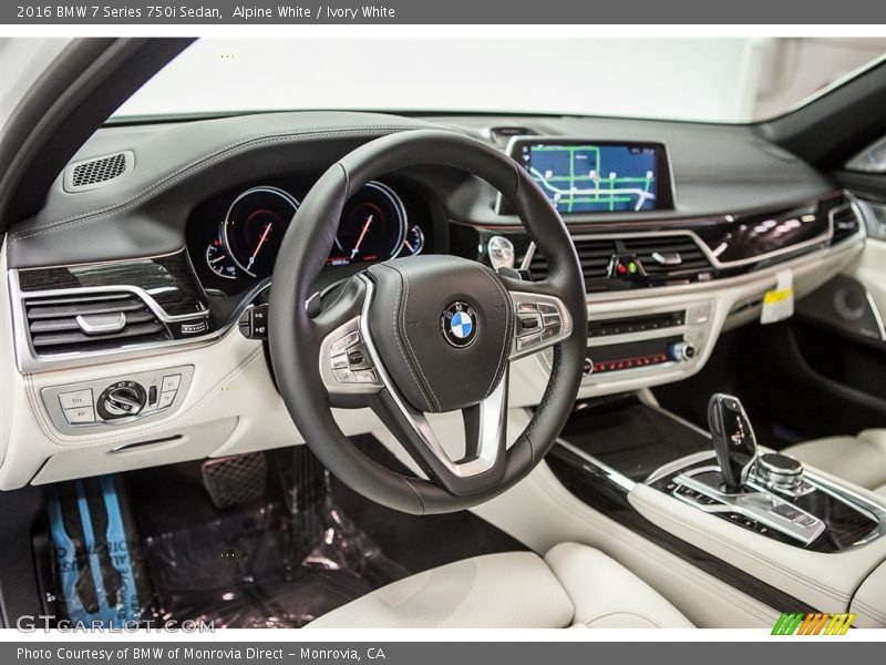 Alpine White / Ivory White 2016 BMW 7 Series 750i Sedan