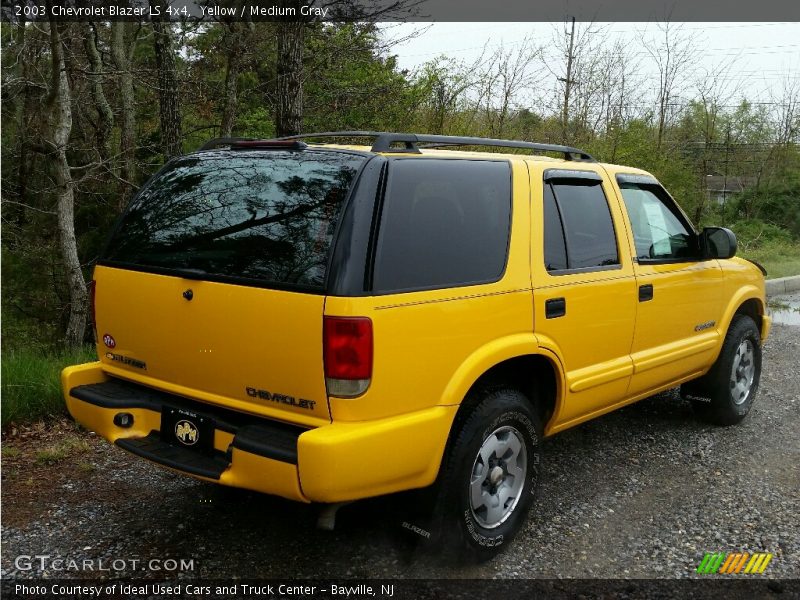 Yellow / Medium Gray 2003 Chevrolet Blazer LS 4x4
