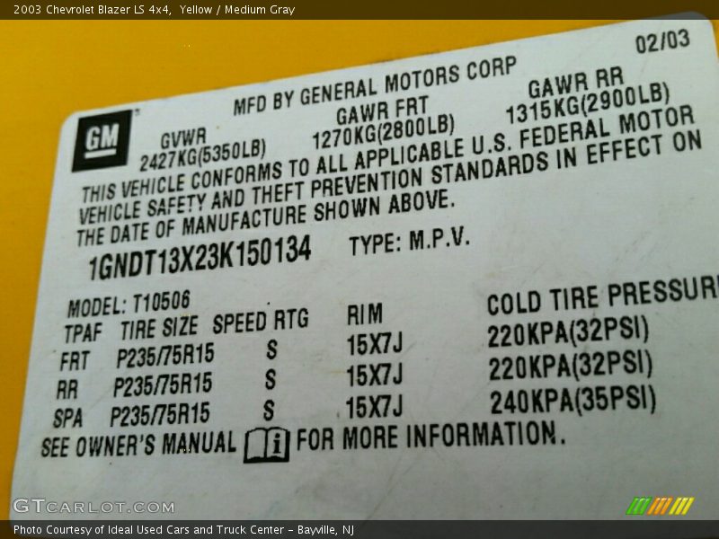 Yellow / Medium Gray 2003 Chevrolet Blazer LS 4x4