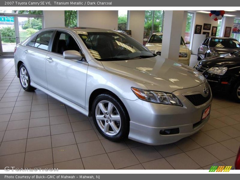 Titanium Metallic / Dark Charcoal 2007 Toyota Camry SE V6