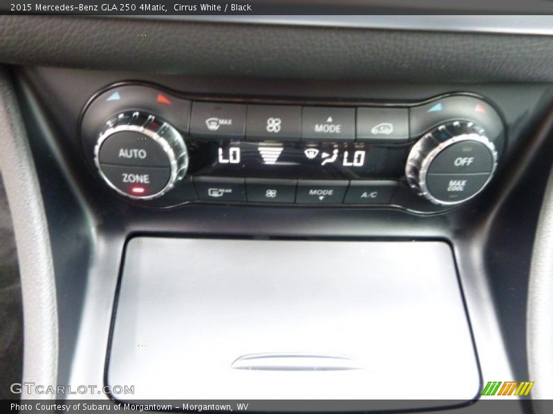 Cirrus White / Black 2015 Mercedes-Benz GLA 250 4Matic