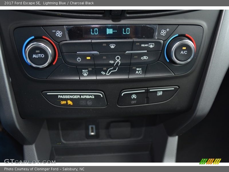 Controls of 2017 Escape SE
