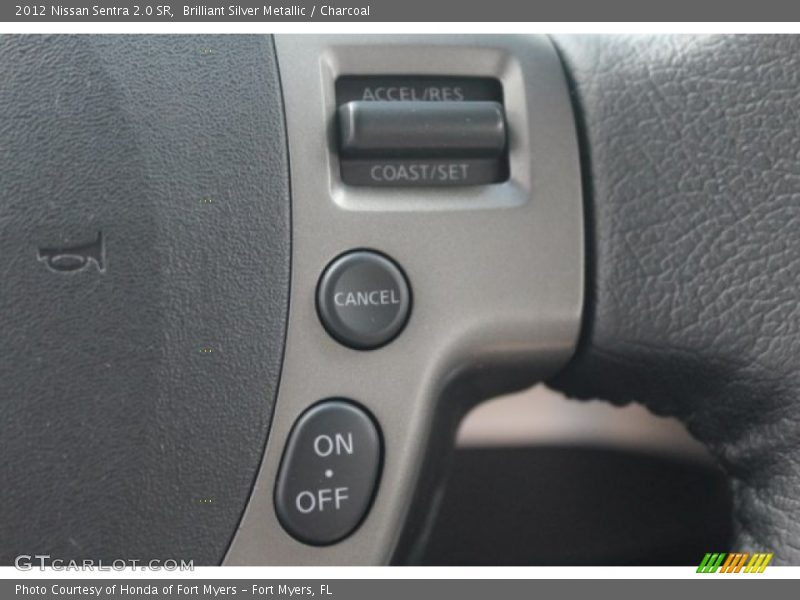 Brilliant Silver Metallic / Charcoal 2012 Nissan Sentra 2.0 SR