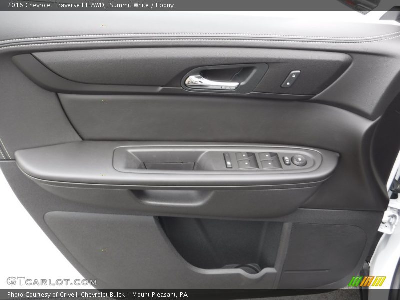 Summit White / Ebony 2016 Chevrolet Traverse LT AWD