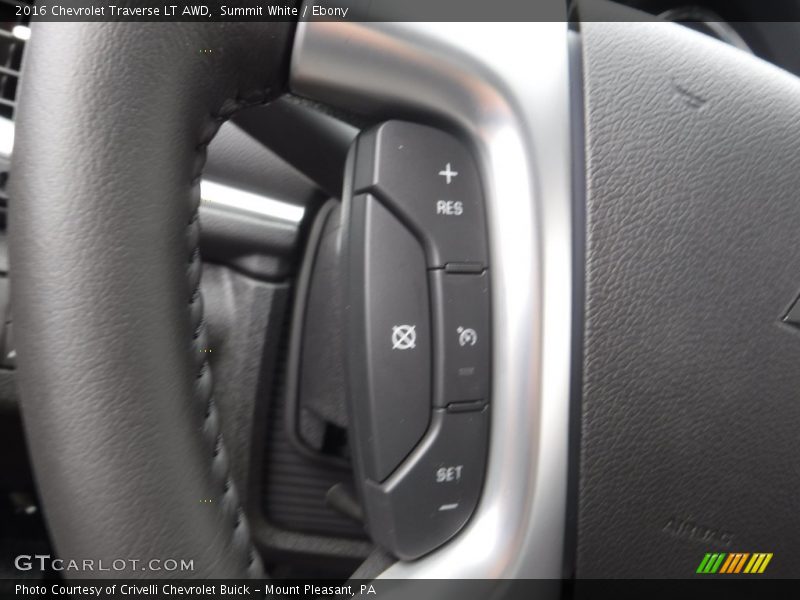 Summit White / Ebony 2016 Chevrolet Traverse LT AWD