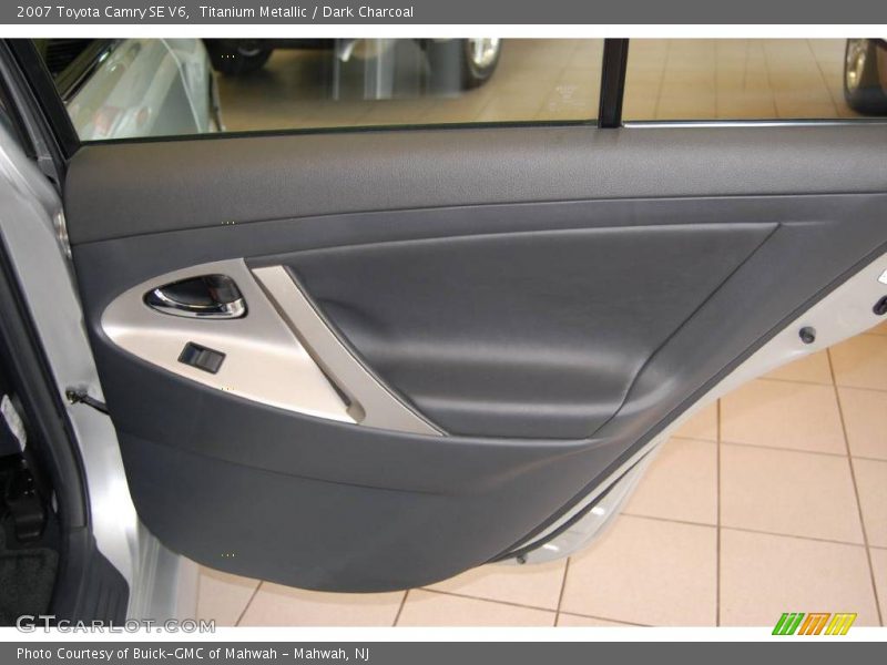 Titanium Metallic / Dark Charcoal 2007 Toyota Camry SE V6