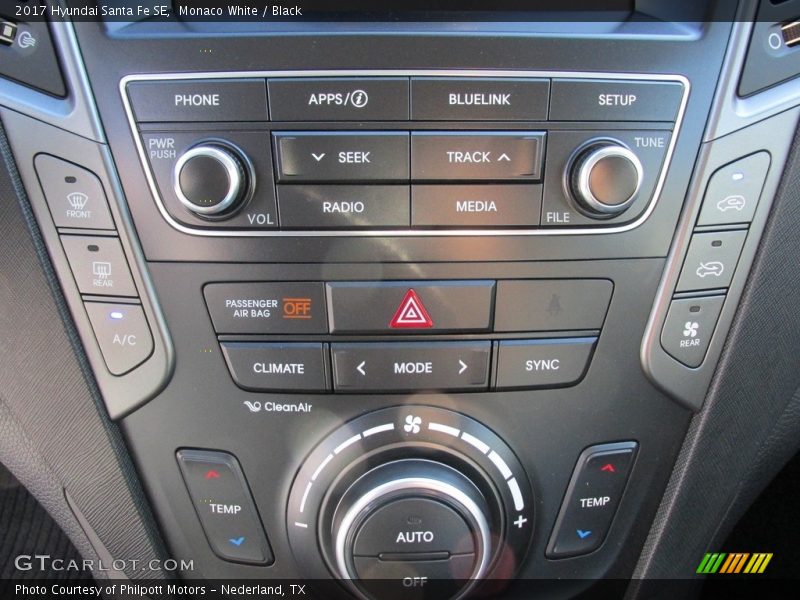 Monaco White / Black 2017 Hyundai Santa Fe SE