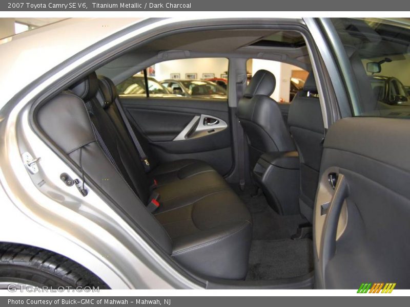 Titanium Metallic / Dark Charcoal 2007 Toyota Camry SE V6