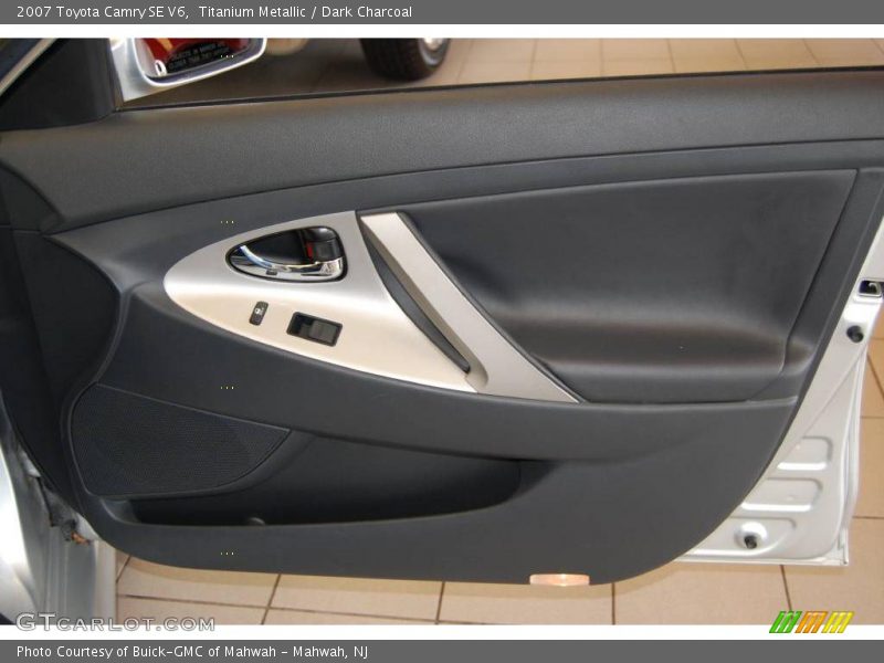 Titanium Metallic / Dark Charcoal 2007 Toyota Camry SE V6