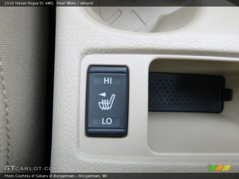 Pearl White / Almond 2016 Nissan Rogue SV AWD