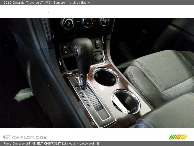 Tungsten Metallic / Ebony 2016 Chevrolet Traverse LT AWD