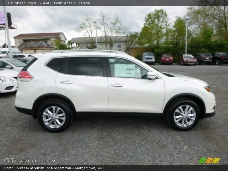 Pearl White / Charcoal 2016 Nissan Rogue SV AWD
