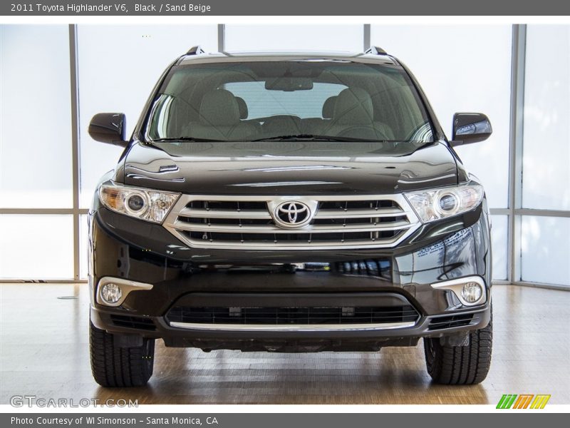 Black / Sand Beige 2011 Toyota Highlander V6