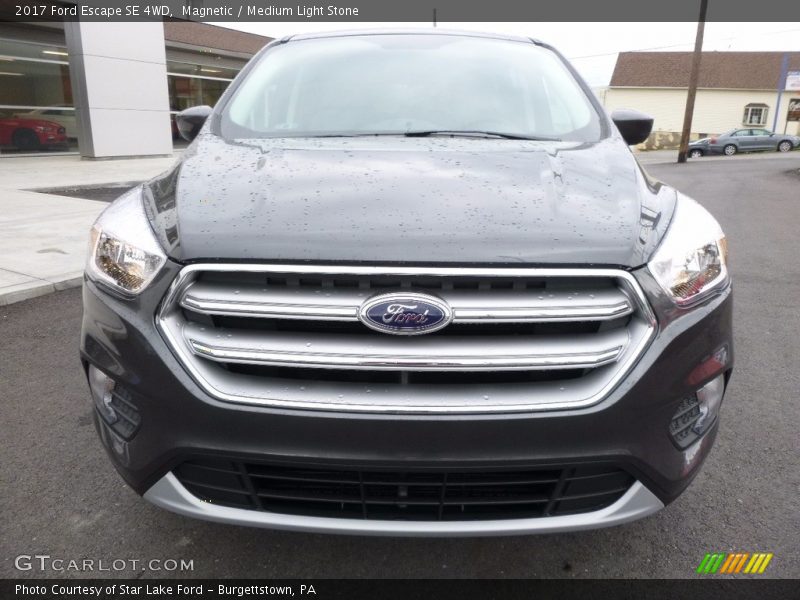 Magnetic / Medium Light Stone 2017 Ford Escape SE 4WD