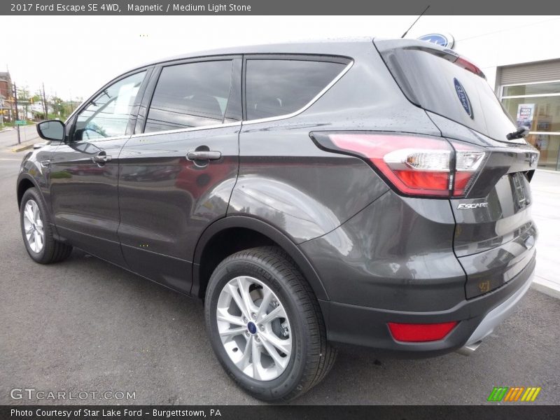 Magnetic / Medium Light Stone 2017 Ford Escape SE 4WD