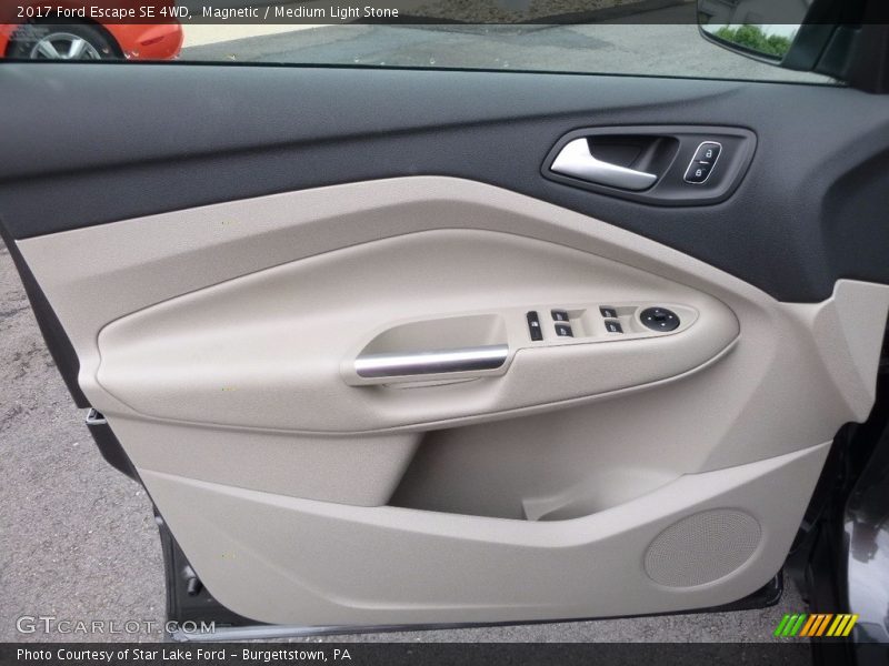 Magnetic / Medium Light Stone 2017 Ford Escape SE 4WD