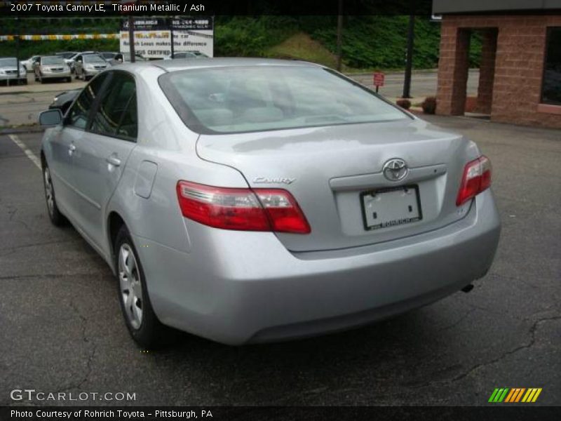 Titanium Metallic / Ash 2007 Toyota Camry LE