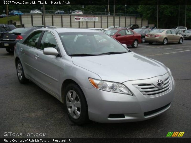 Titanium Metallic / Ash 2007 Toyota Camry LE