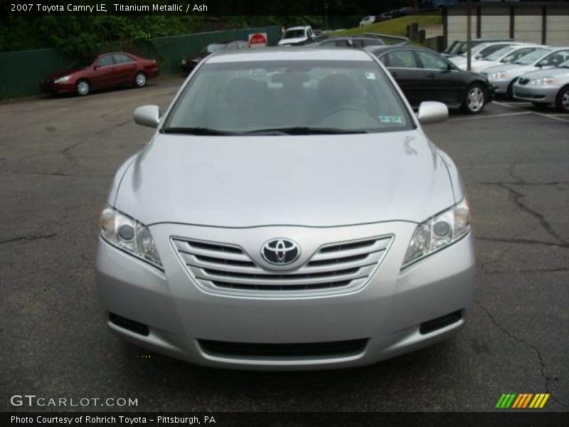 Titanium Metallic / Ash 2007 Toyota Camry LE