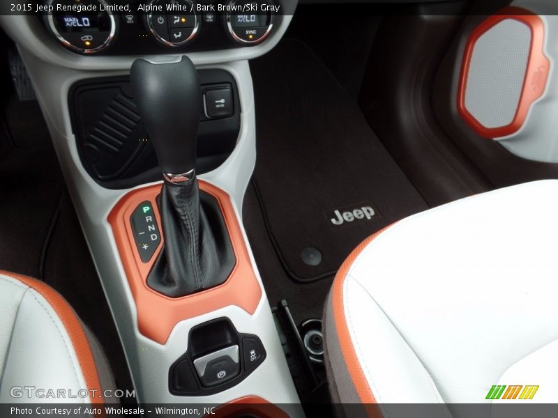 Alpine White / Bark Brown/Ski Gray 2015 Jeep Renegade Limited