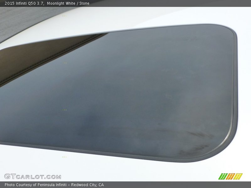 Moonlight White / Stone 2015 Infiniti Q50 3.7