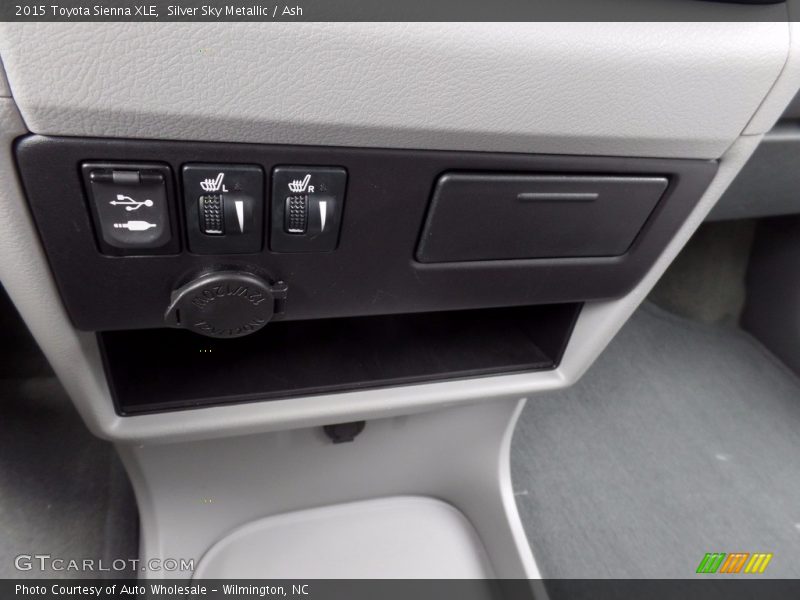 Silver Sky Metallic / Ash 2015 Toyota Sienna XLE
