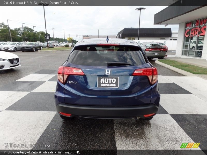 Deep Ocean Pearl / Gray 2016 Honda HR-V EX