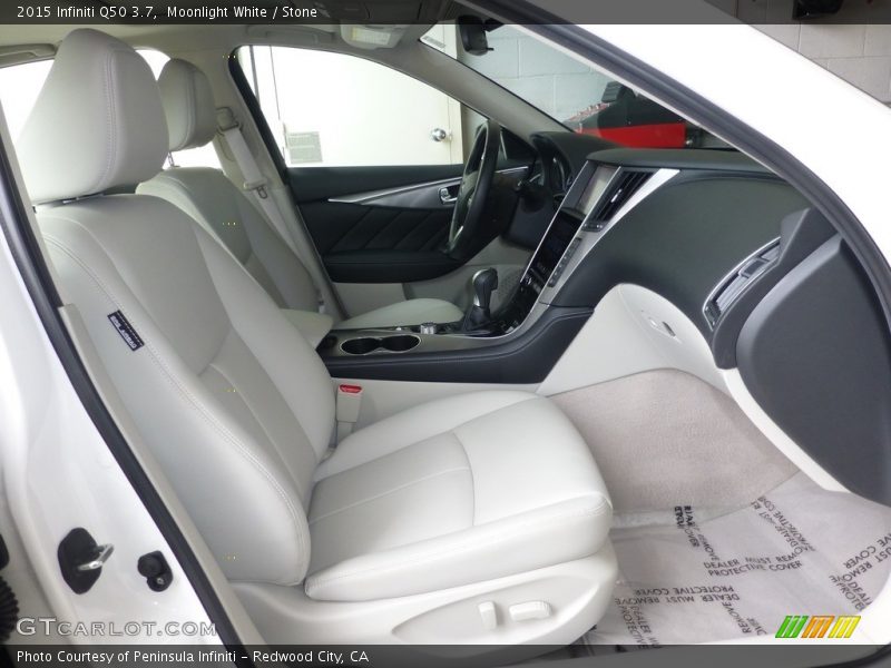Moonlight White / Stone 2015 Infiniti Q50 3.7