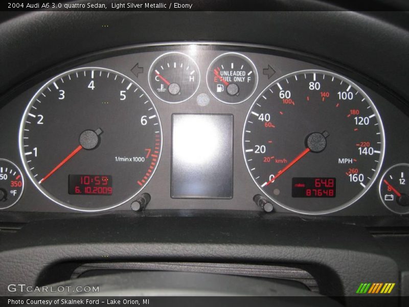 Light Silver Metallic / Ebony 2004 Audi A6 3.0 quattro Sedan