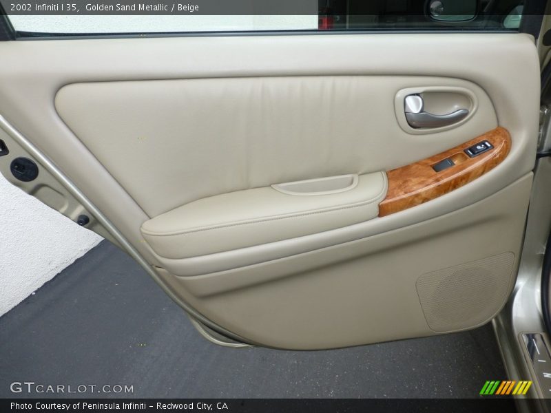 Golden Sand Metallic / Beige 2002 Infiniti I 35