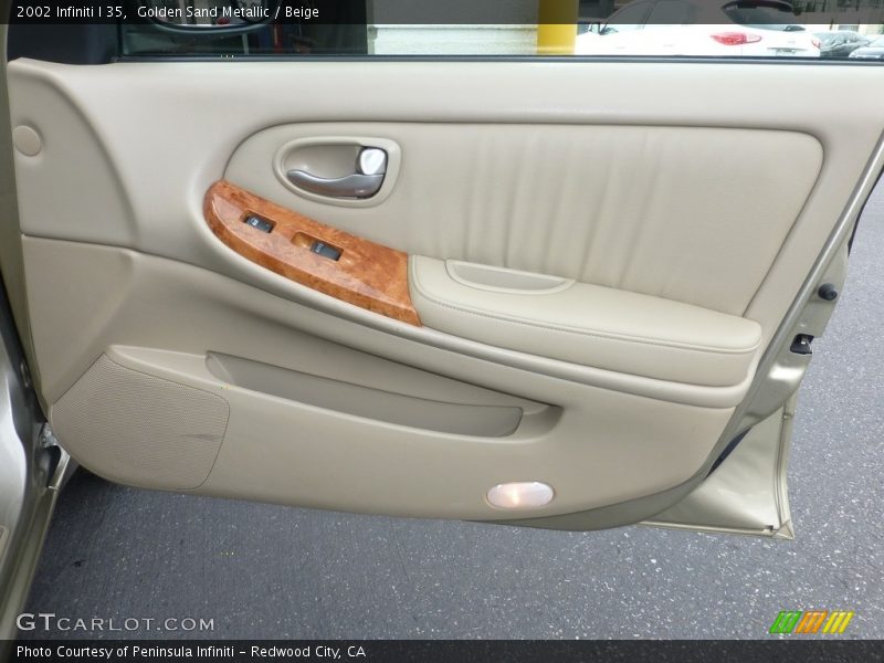 Golden Sand Metallic / Beige 2002 Infiniti I 35