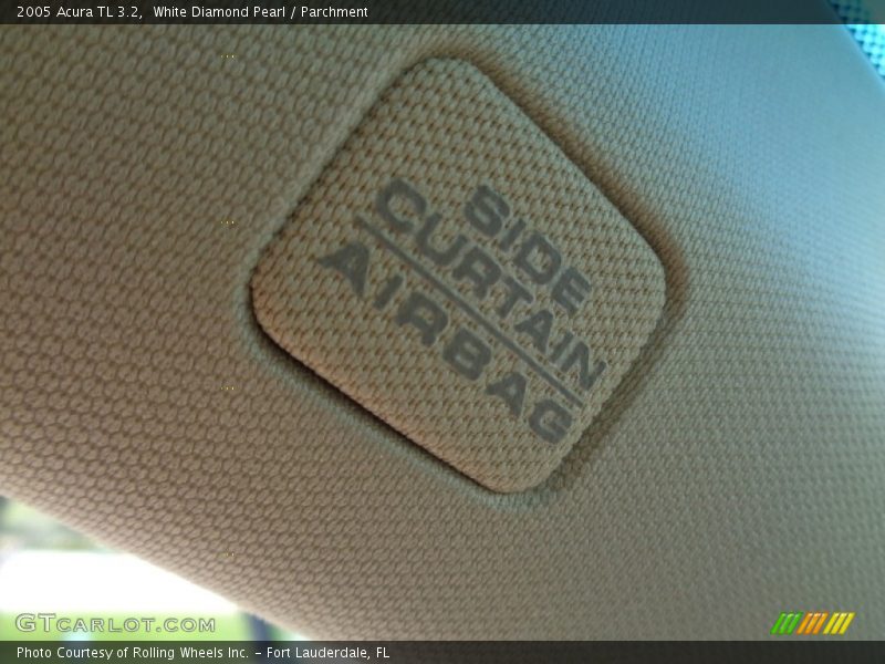 White Diamond Pearl / Parchment 2005 Acura TL 3.2