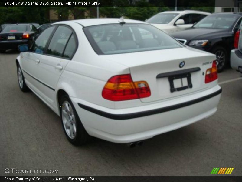 Alpine White / Grey 2004 BMW 3 Series 325xi Sedan